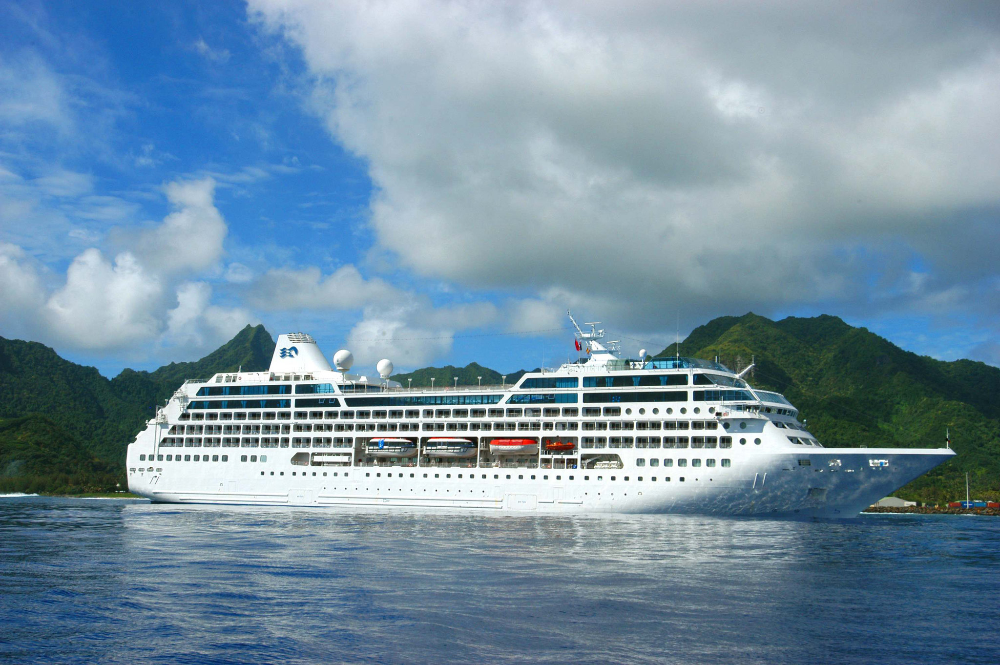 pacific ocean cruises