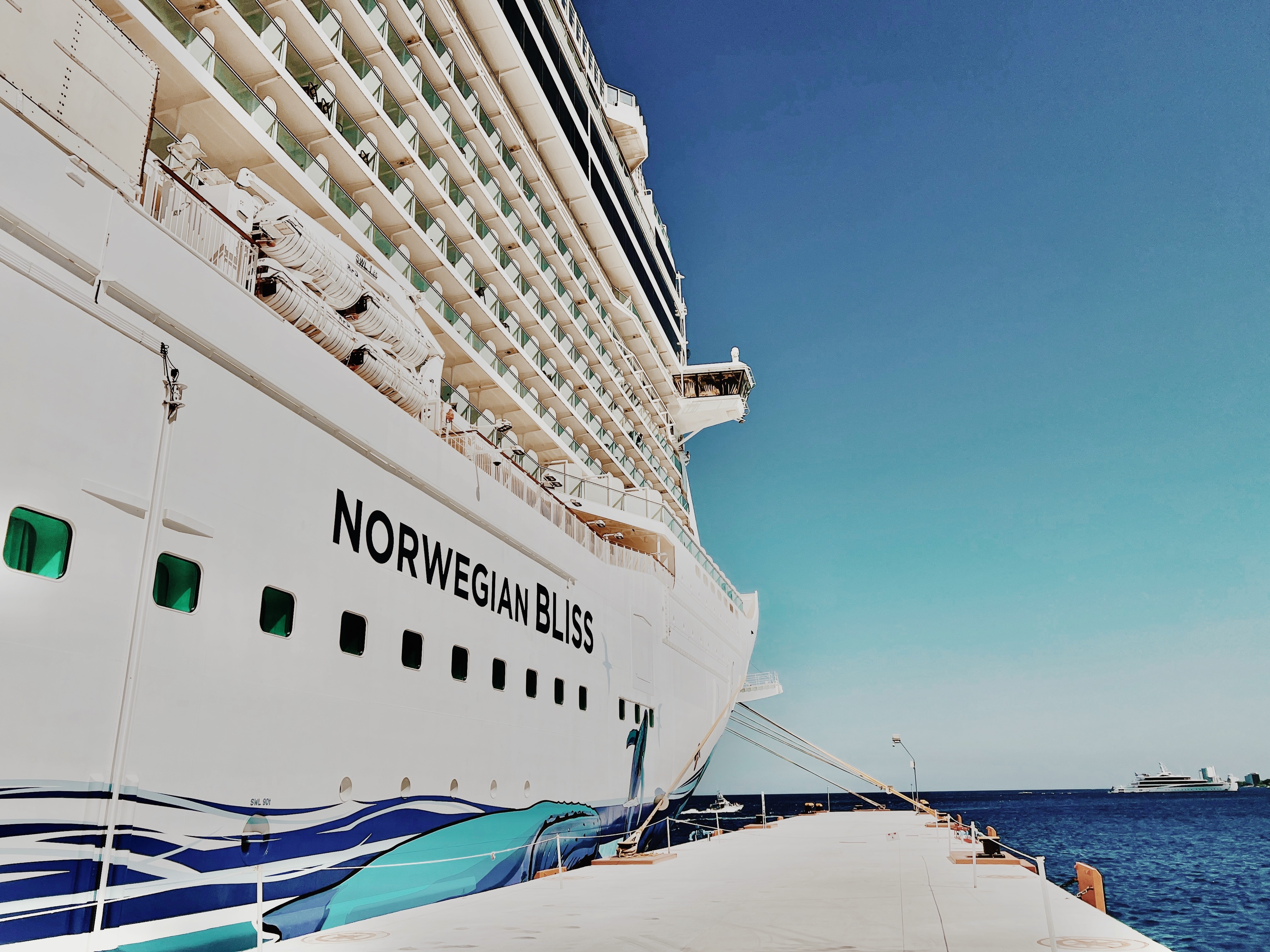 10 Things I loved and hated about Norwegian Bliss cruise ship Cruise.Blog