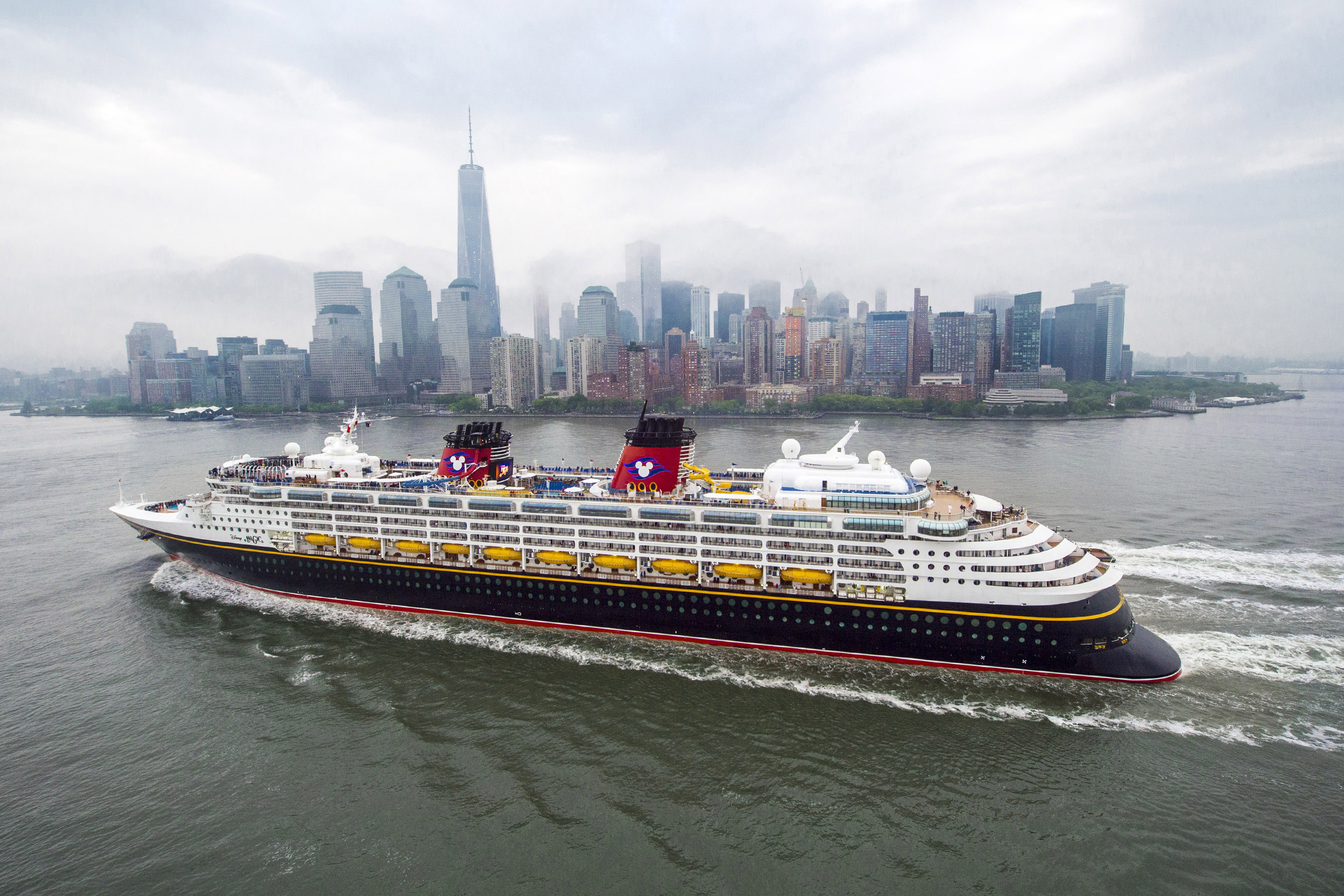 DCL ship New York