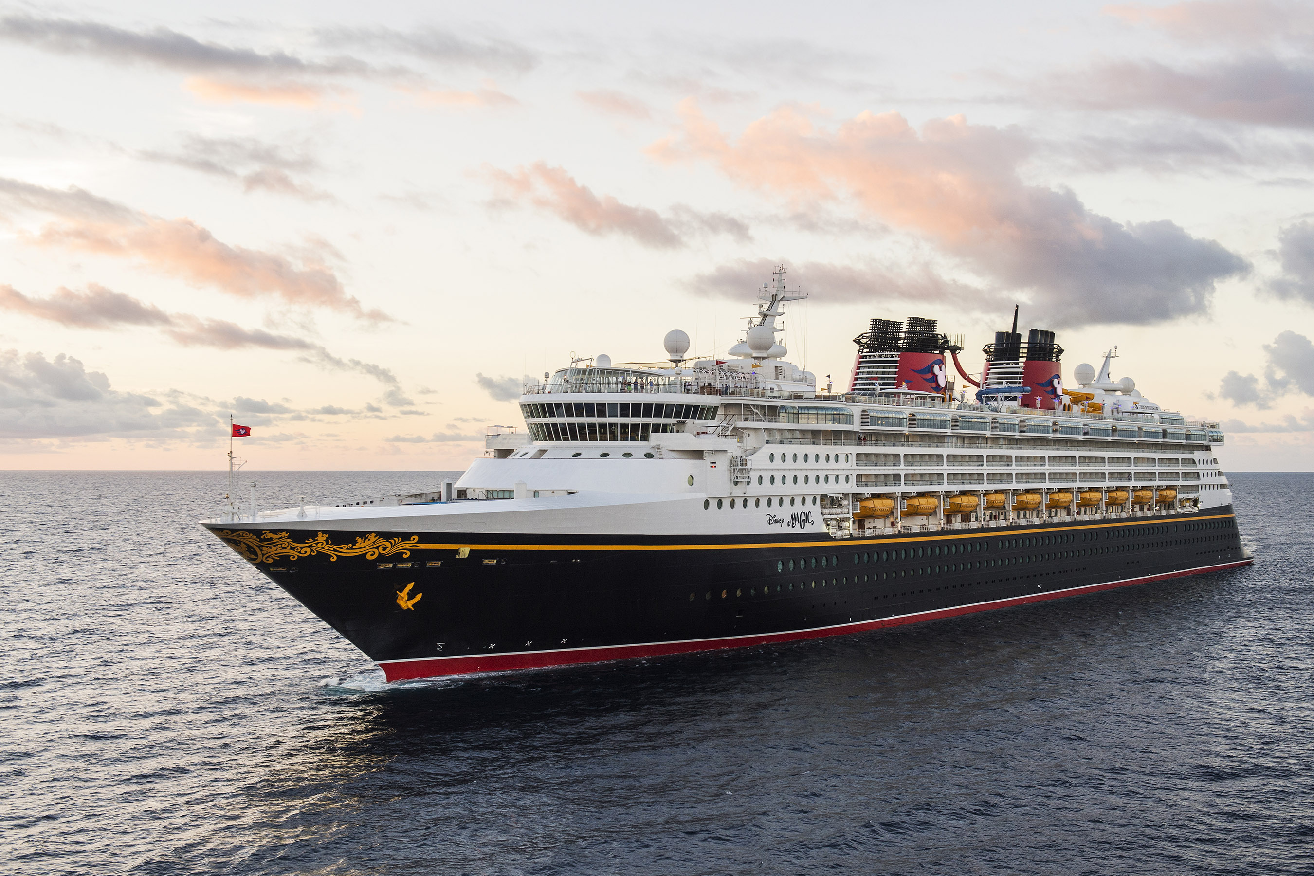 The Disney Magic embodies the Disney Cruise Line tradition of blending the elegant grace of early 20th century transatlantic ocean liners
