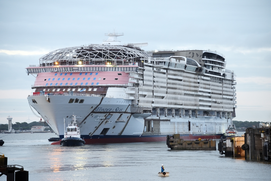 Royal Caribbean floats out new Wonder of the Seas cruise ship | Cruise.Blog