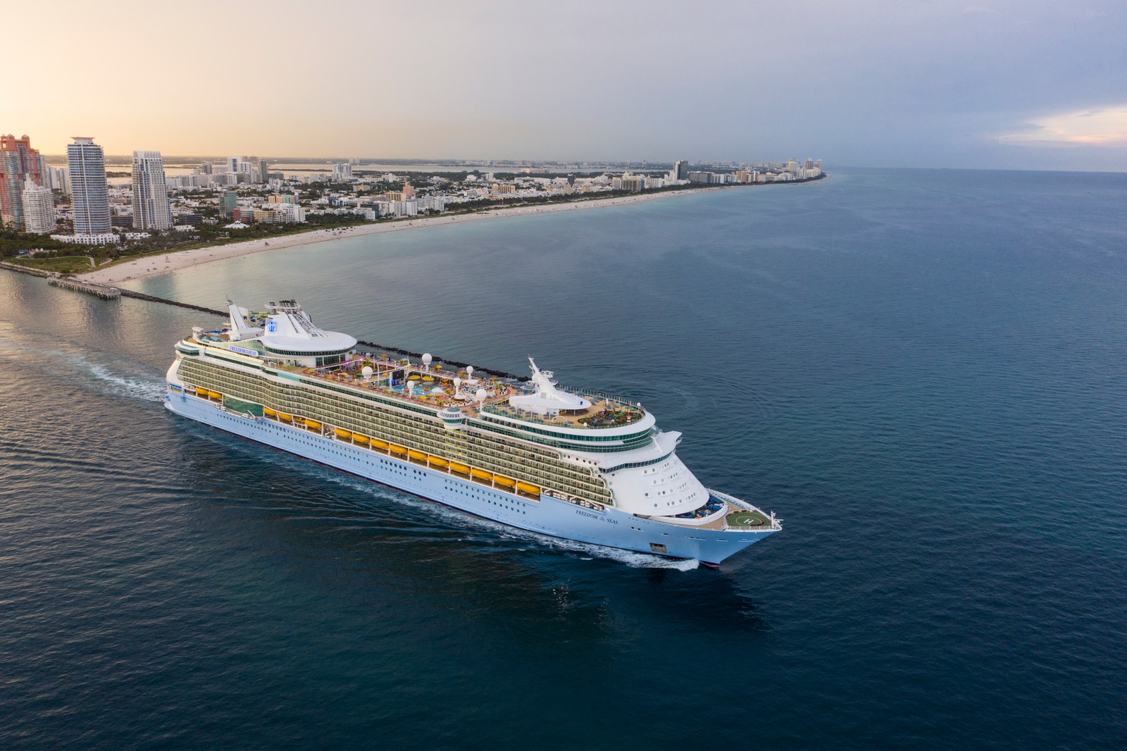 Freedom of the Seas sailaway in Miami