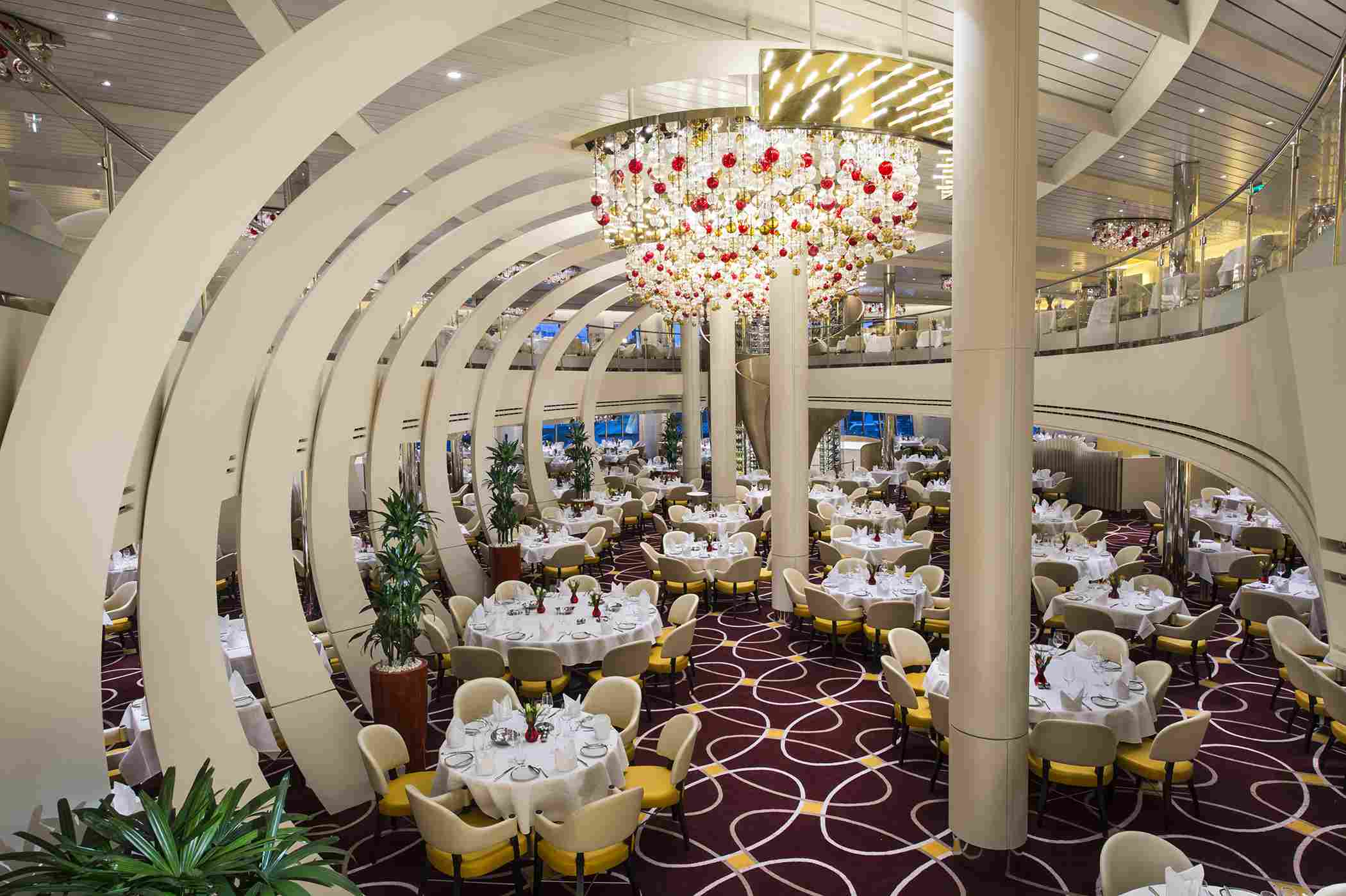 Dining room on Koningsdam