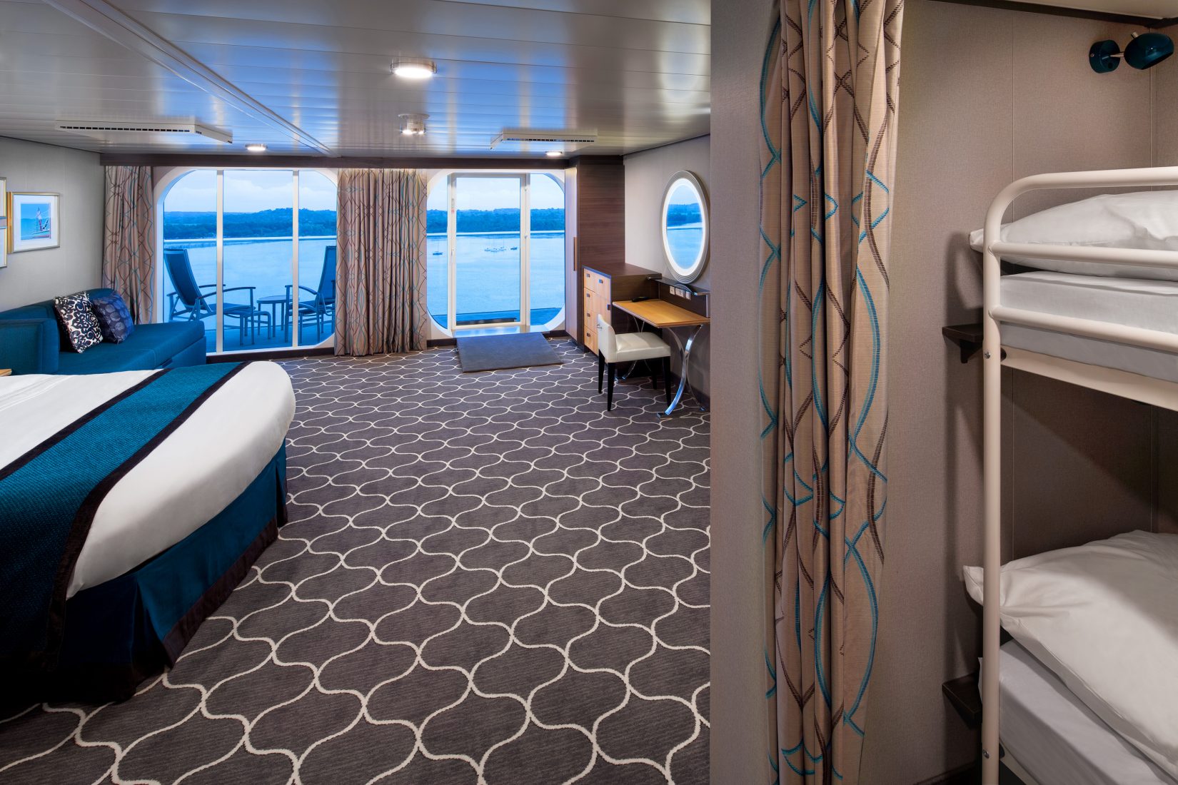 Stateroom on Harmony of the Seas