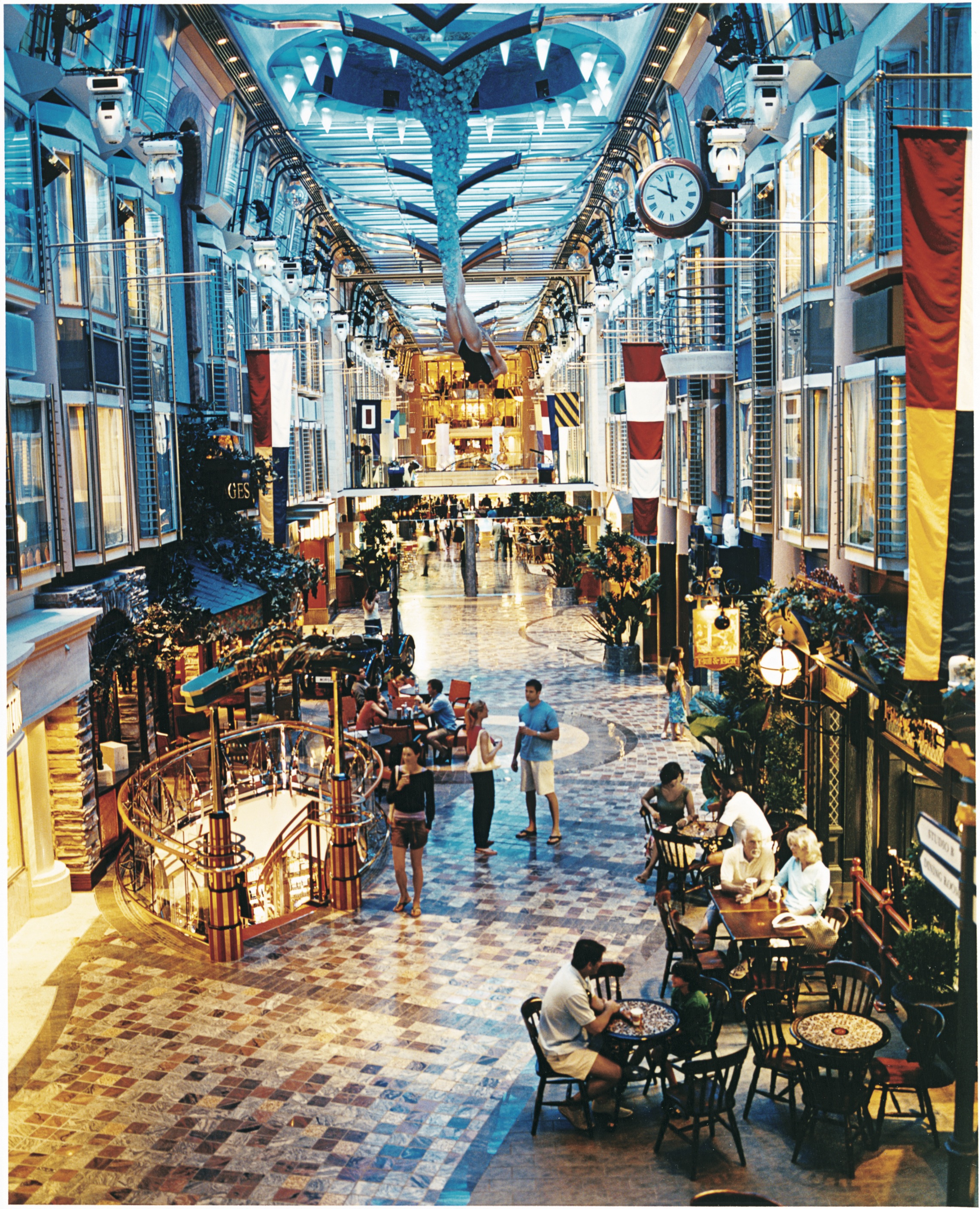 Royal Promenade on Freedom of the Seas