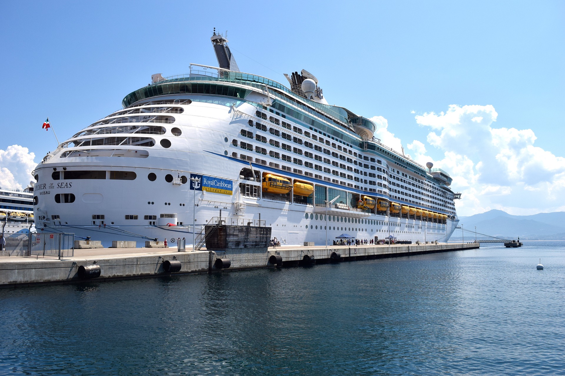 Mariner of the Seas docked