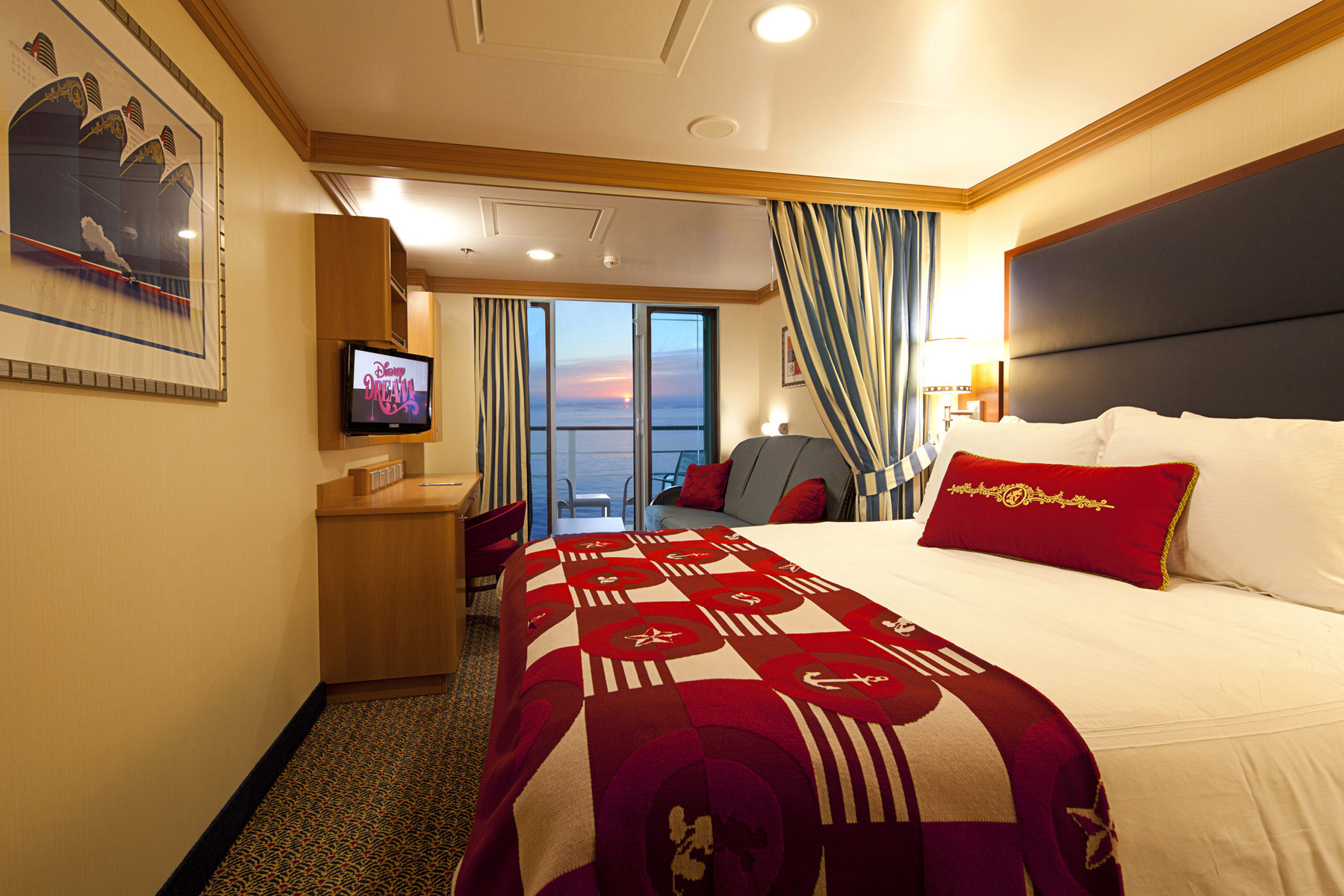 Balcony cabin on Disney Cruise Line ship (source: Disney Cruise Line)