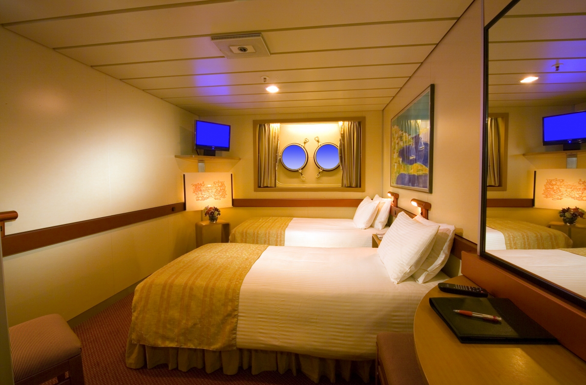 carnival cruise interior rooms