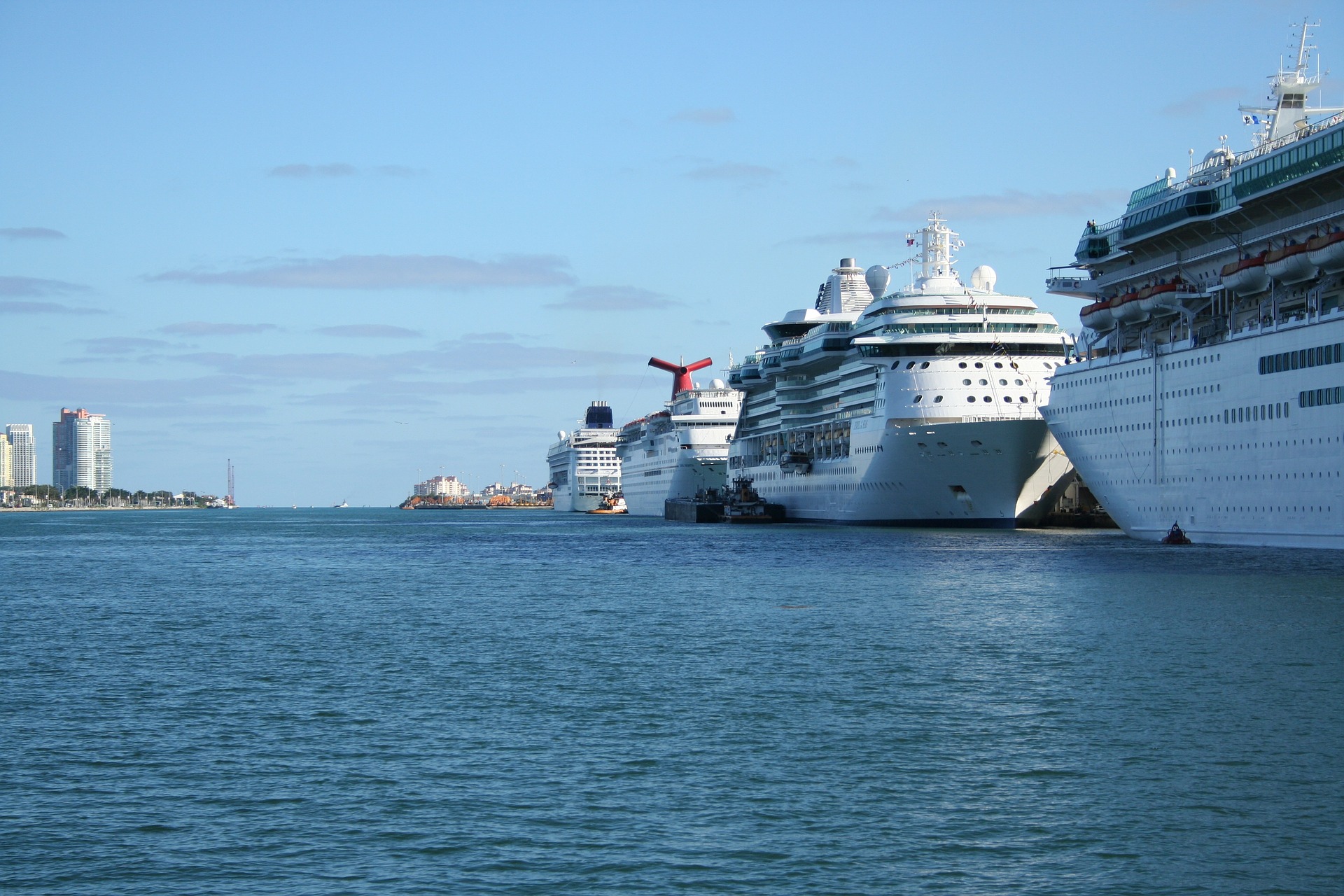 Ships lined up at PortMiami