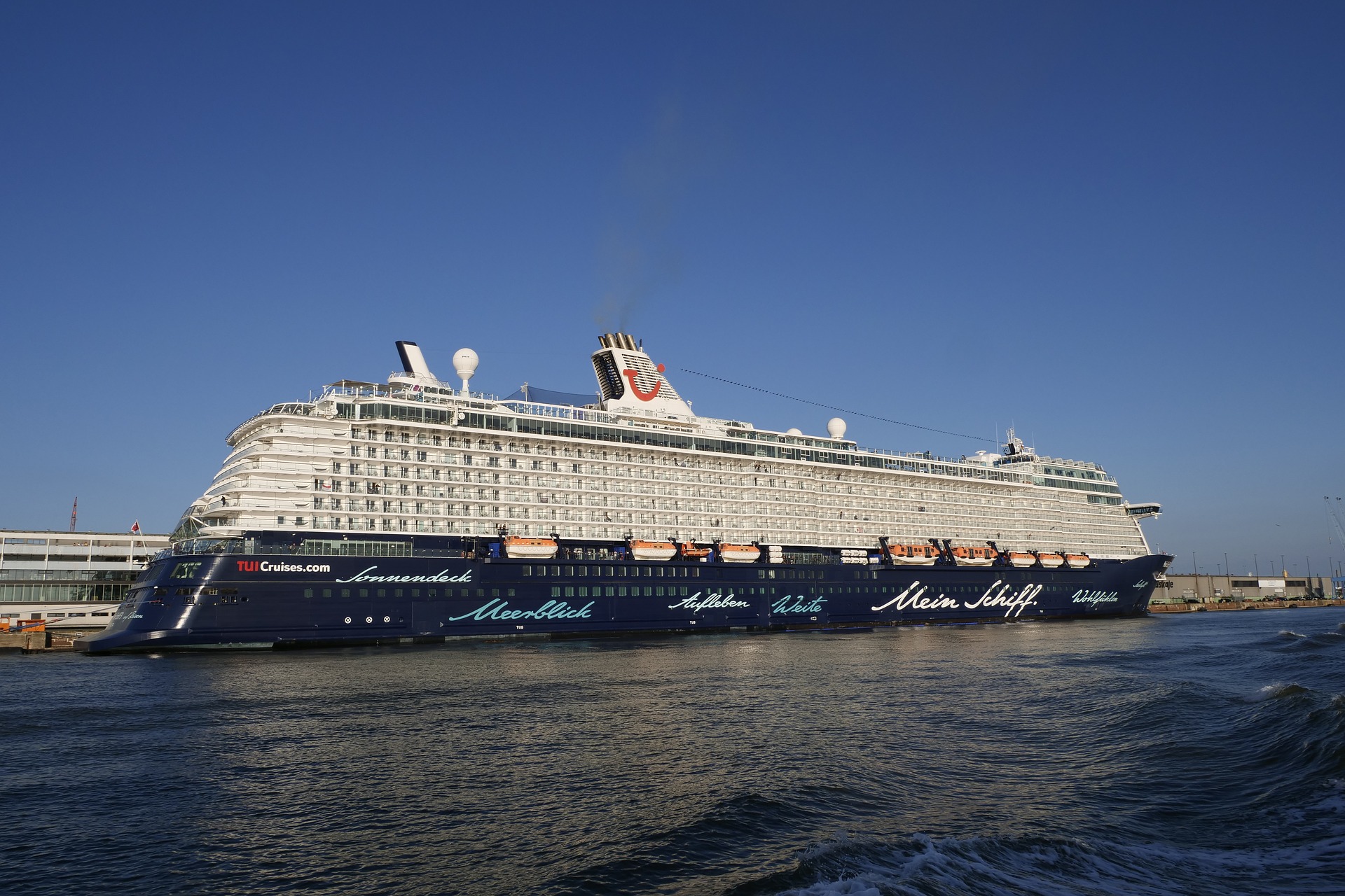 TUI cruise ship