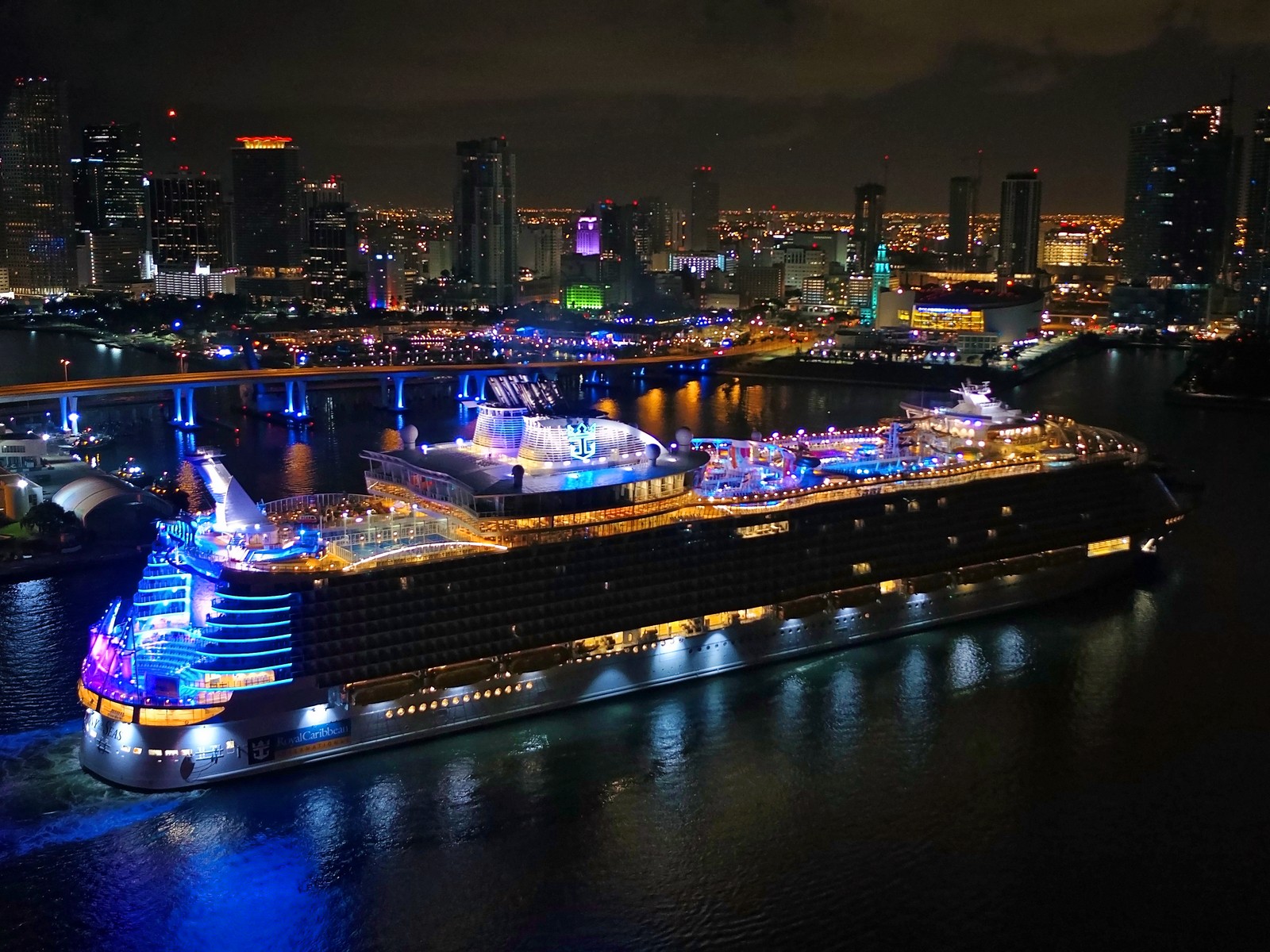 Symphony of the Seas night in Miami