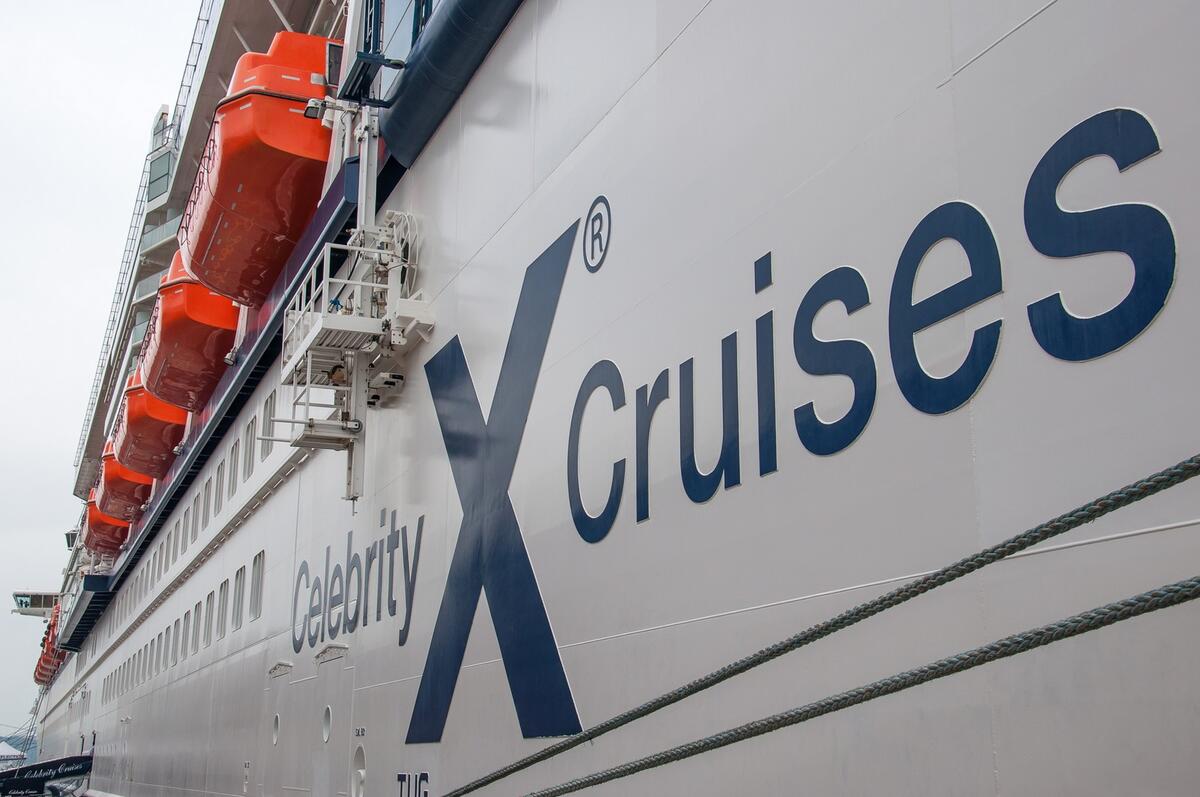 celebrity cruises captain's club discount