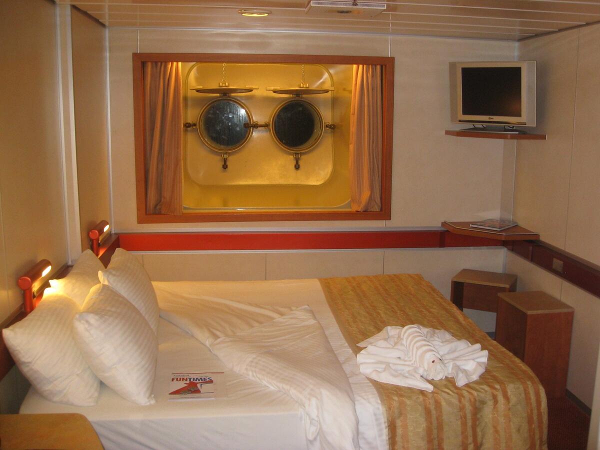 cruise ship cabins to avoid