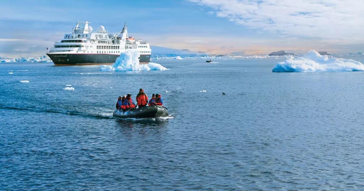 TDoS and Starboard Cruise Services contribute to Crystal Endeavor