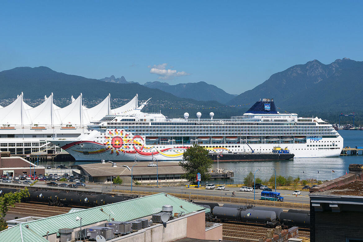 Port of Vancouver with Norwegian Sun