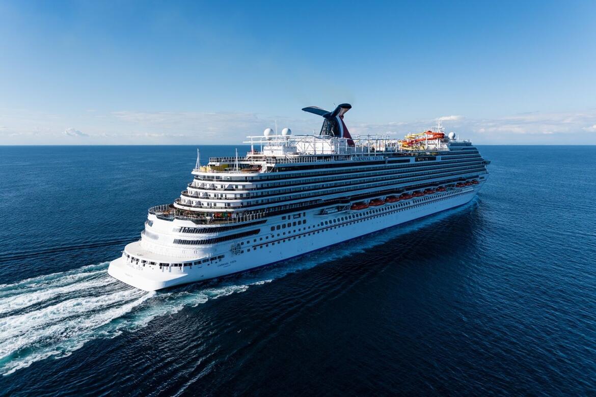 Carnival Horizon sailing away