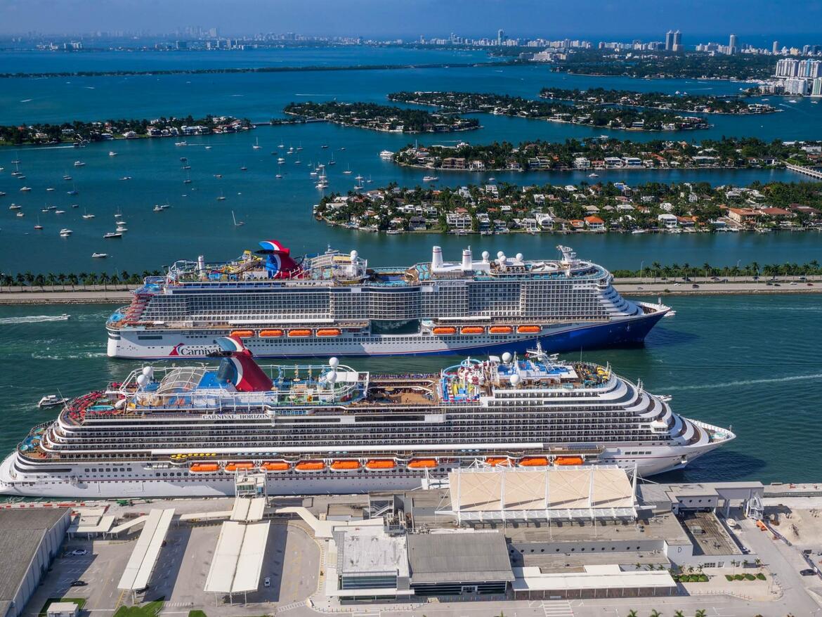 Carnival Horizon and Mardi Gras