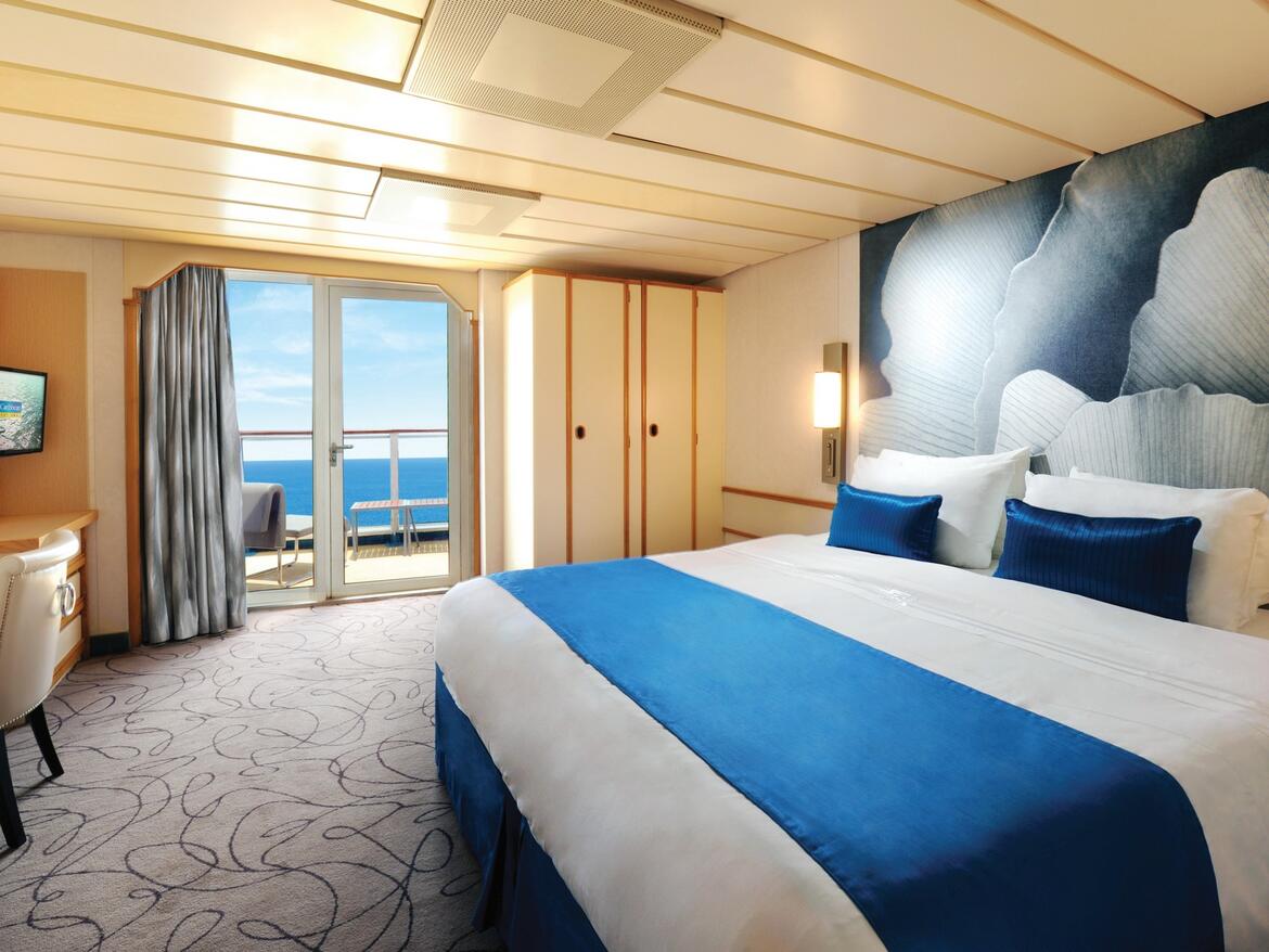 Empress of the Seas Junior Suite