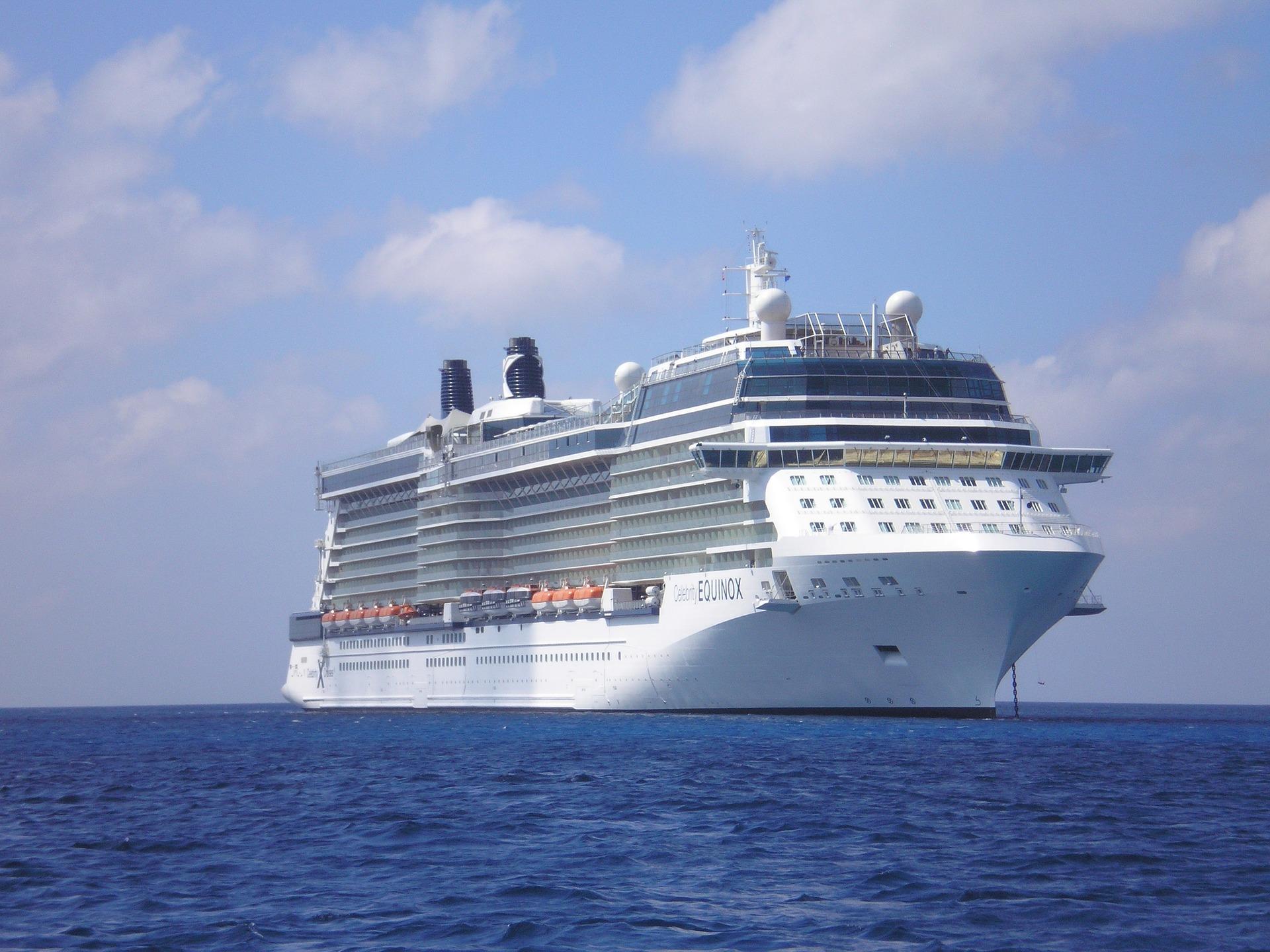 this-is-how-to-drive-a-cruise-ship-cruise-blog