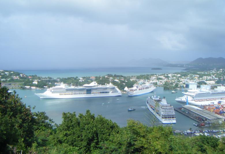 According to the St Lucia Times, two cruise ship passengers were attacked in Sans Souci, Castries, Saturday morning.  According to information obtained by St Lucia Times from reliable sources, the two were pounced on by two young thugs after they exited Serenity Park about 10.00 a.m.  The attackers tried to grab a purse from the older woman, but the women struggled and yelled.  In fact, the attention attracted by the struggle they put up caused the attackers to flee empty handed.