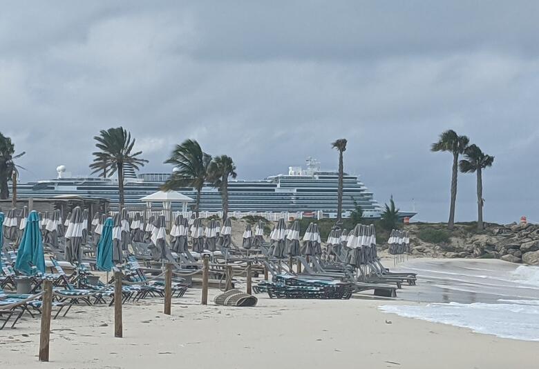 Rotterdam and Bimini Beach