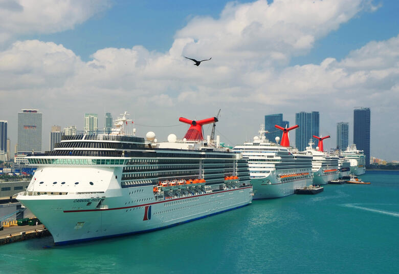 Carnival cruise ships in Miami