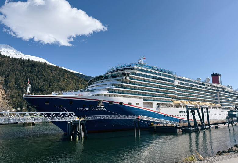 Carnival-Luminosa-Docked-Skagway-Alaska