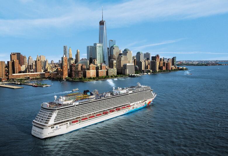 Norwegian Breakaway sailing from NYC