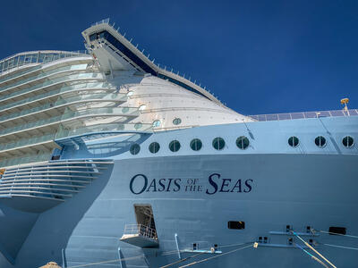 After cruise ship-crane accident, Royal Caribbean cancels 3 sail dates for Oasis of the Seas