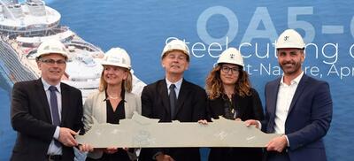 The revolutionary Oasis Class will soon have a new sister, as today Royal Caribbean International celebrated the steel cutting of a fifth Oasis Class ship, scheduled to be delivered in 2021. The steel cutting, marking the official start of construction, took place at the Chantiers de l’Atlantique shipyard in Saint-Nazaire, France.