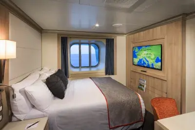 HAL Solo Cabin