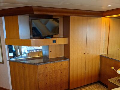 Suite furnishings on Carnival Pride