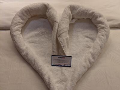 Towel heart on Carnival Pride