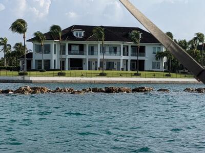 Vacation home in Nassau, Bahamas