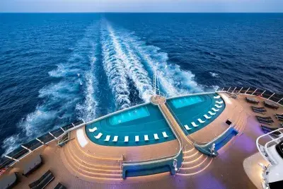 Infinity pool on MSC Seashore