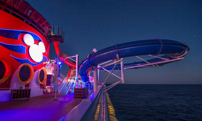 AquaDuck at night