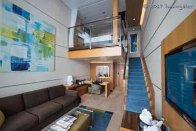 Loft suite