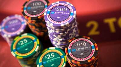 Casino House Chip $1 NCL Norwegian Cruse Line 