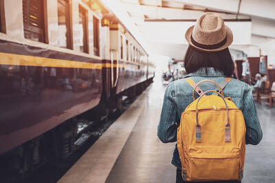 backpack train woman