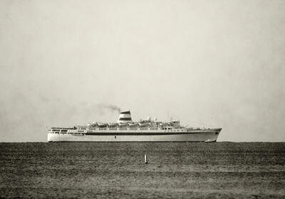 Ocean liner