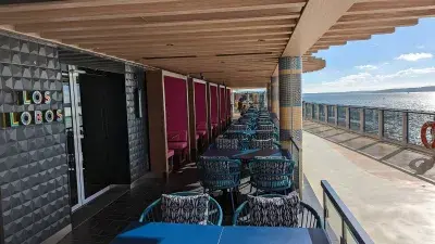 Outside Los Lobos on NCL Prima
