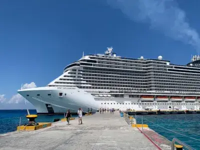 Ship MS Seashore