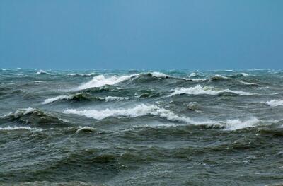 choppy seas 