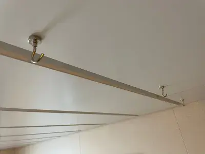 Magnetic hooks