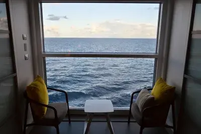 Infinite Veranda
