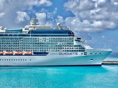 Celebrity cruise ship Silhouette 