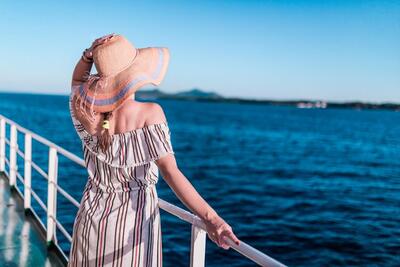 Woman on ship 