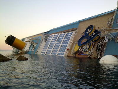 costa-concordia-wreck