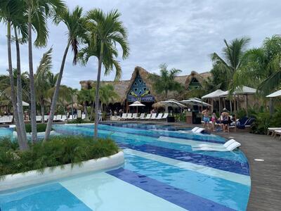 Taino Bay