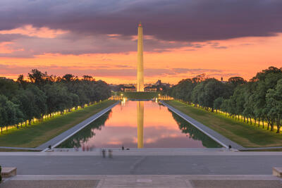 washington-monument-stock